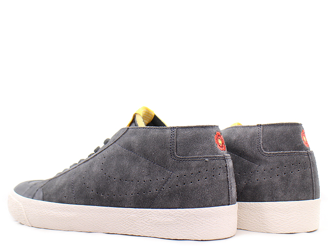 SB ZOOM BLAZER CHUKKA XT - スニーカーショップSKIT