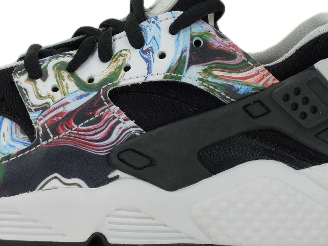 WMNS AIR HUARACHE RUN PREMIUM 683818-017 - 5