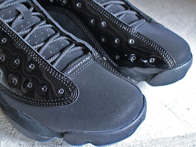AIR JORDAN 13 RETRO”CAP AND GOWN”01