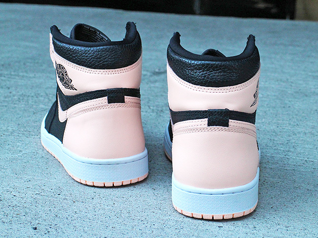 AIR JORDAN 1 RETRO HIGH OG ”CRIMSON TINT”01
