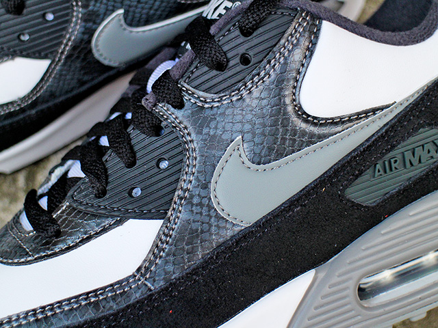 AIR MAX 90 QS “PYTHON 2019”01