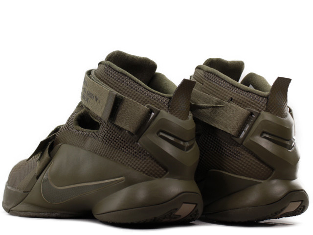 LEBRON SOLDIER 9 PRM 749490-223 - 2