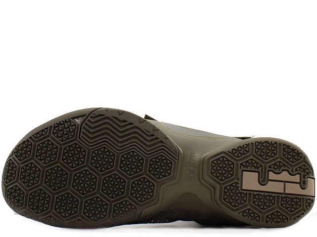 LEBRON SOLDIER 9 PRM 749490-223 - 4