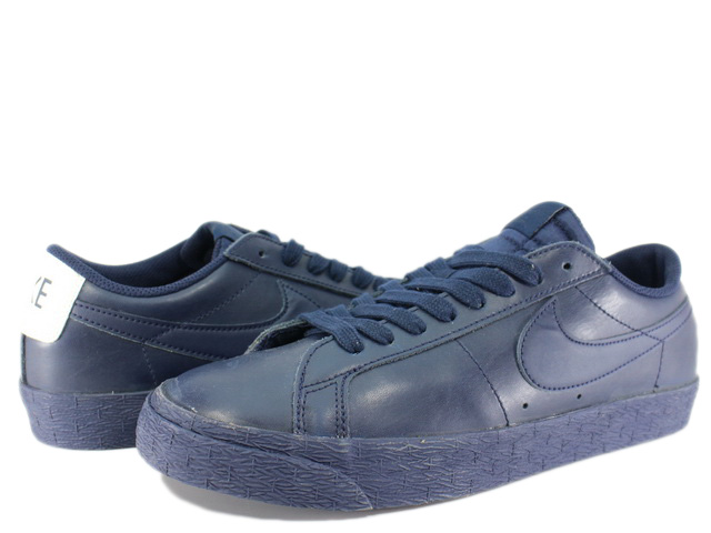 SB ZOOM BLAZER LOW 864347-403 - 1