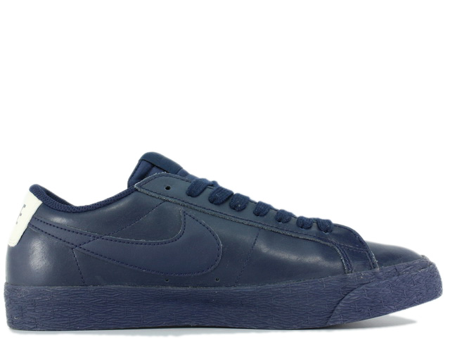 SB ZOOM BLAZER LOW 864347-403 - 3