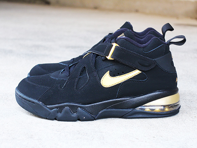 AIR FORCE MAX CB “BLACK/METALLIC GOLD”01