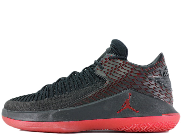 AIR JORDAN 32 LOW