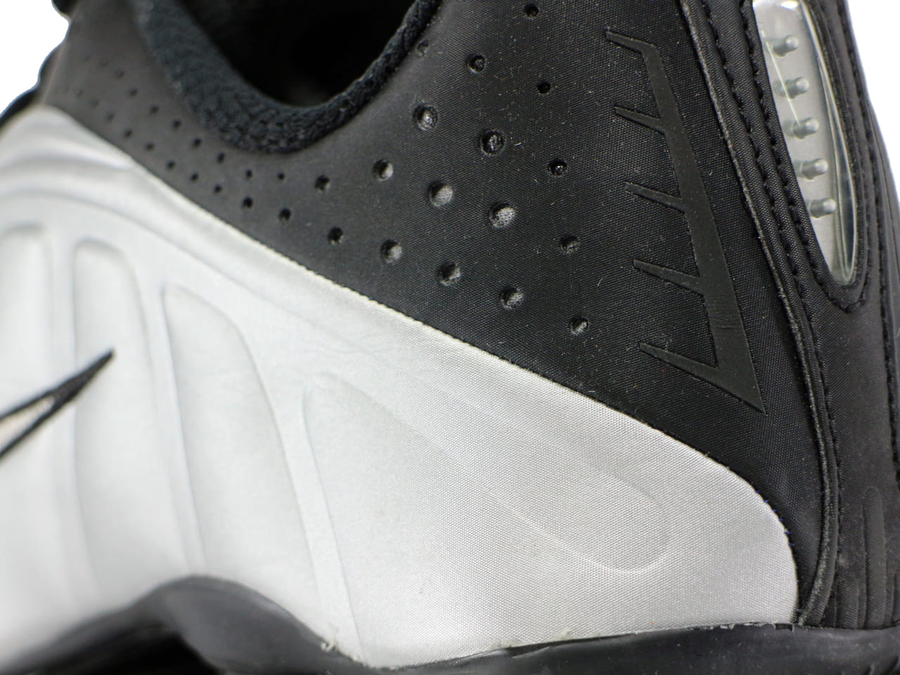 SHOX R4 - スニーカーショップSKIT