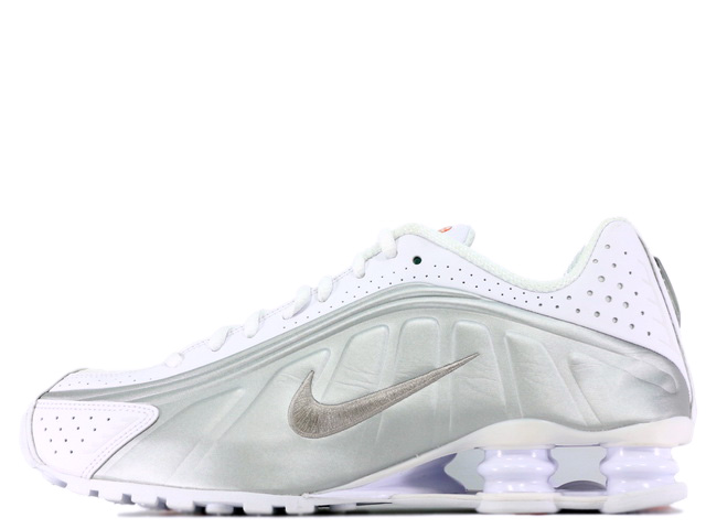 【たくと】 NIKE SHOX R4 104265-131 - スニーカーショップSKIT