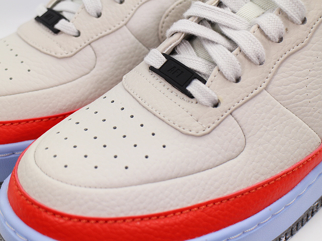WMNS AIR FORCE 1 JESTER XX SE AT2497-002 - 5