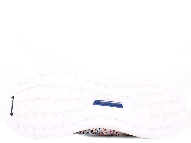 ULTRA BOOST CLIMA M VS. MI D97771 - 4