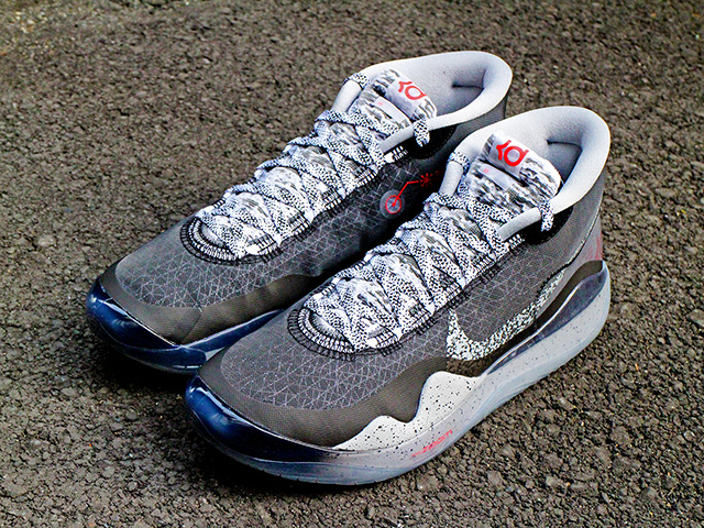 ZOOM KD 12 EP “VINTAGE T-SHIRTS”01