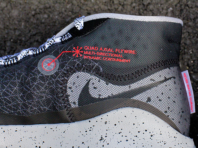 ZOOM KD 12 EP “VINTAGE T-SHIRTS”01