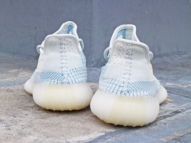 YEEZY BOOST 350 V2 “CLOUD WHITE”01