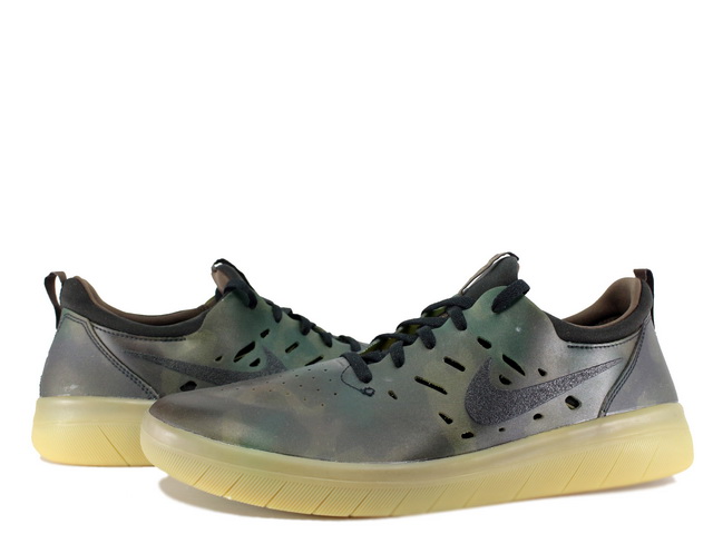 SB NYJAH FREE PRM AO0805-900 - 2
