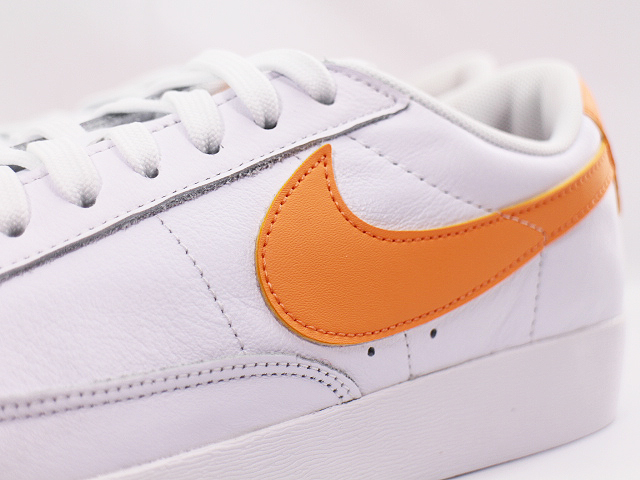 靴 NIKE blazer-low AV9370-103 WMNS) Nike Blazer Low 'Fire Pink' AV9370-110