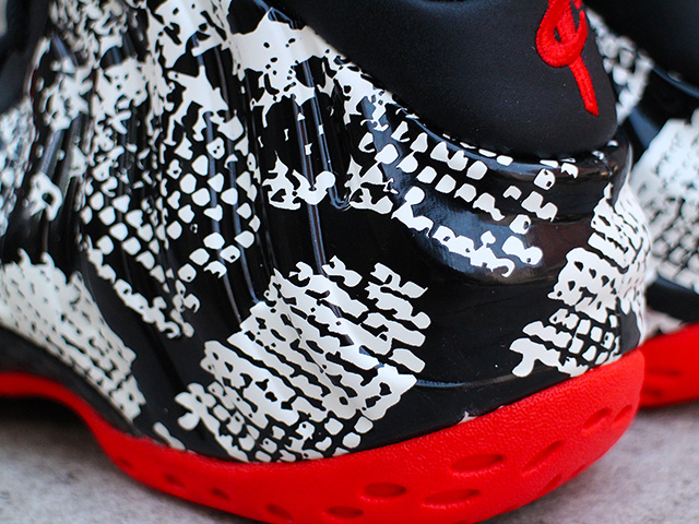 AIR FOAMPOSITE ONE “ALBINO SNAKESKIN”01