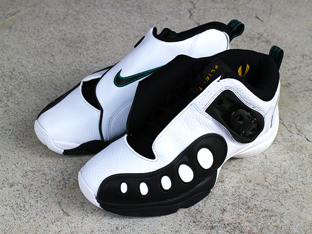 ZOOM GP “WHITE/BLACK”01