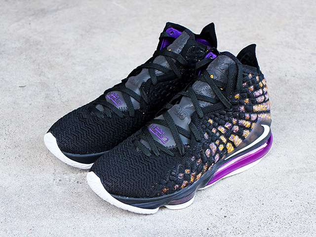 LEBRON 17 “LA AWAY”01