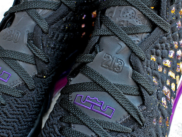 LEBRON 17 “LA AWAY”01