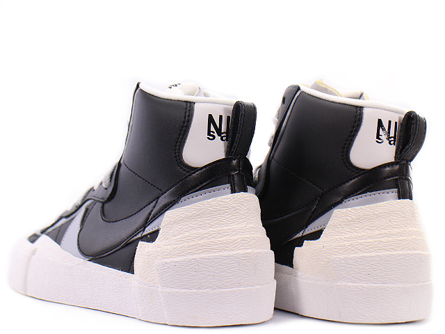 BLAZER MID/SACAI BV0072-002 - 3