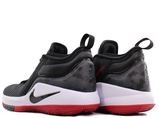 LEBRON WITNESS 2 942518-006 - 2