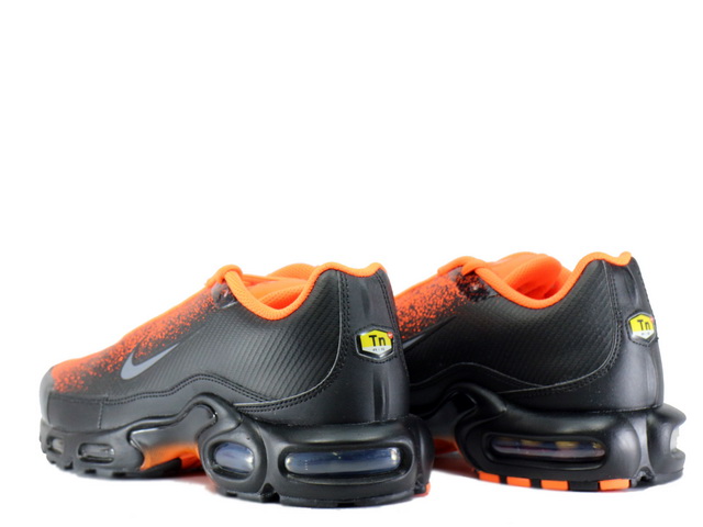 AIR MAX PLUS TN SE CI7701-001 - 2
