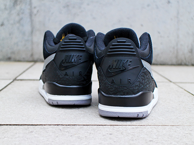AIR JORDAN 3 RETRO “TINKER HATFIELD” BLACK01