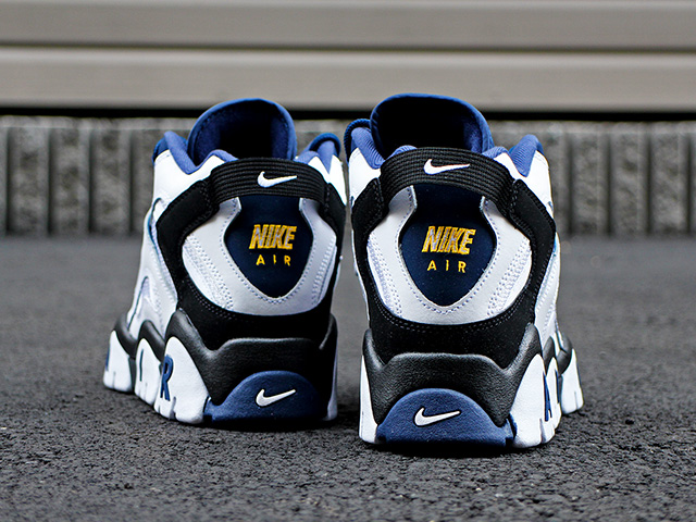 AIR BARRAGE MID “WHITE/MIDNIGHT NAVY”01