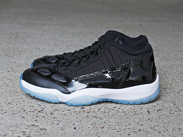 AIR JORDAN 11 RETRO LOW IE “SPACE JAM”01