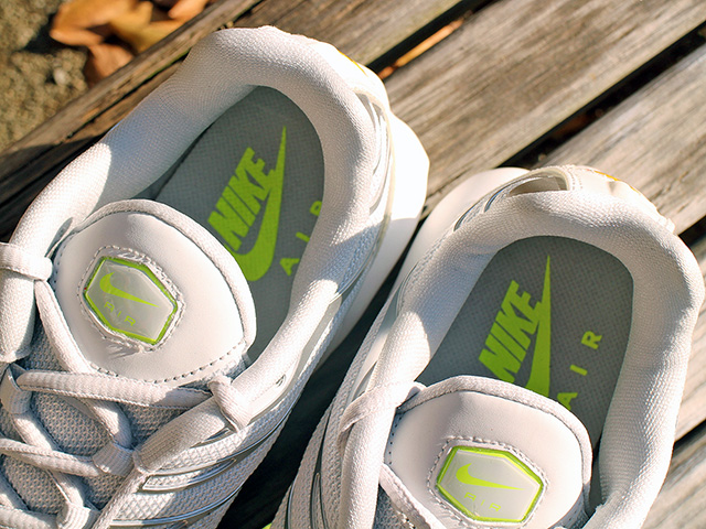 AIR MAX PLUS TN SE “PURE PLATINUM”01