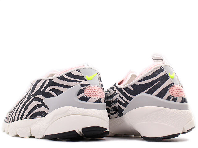 WMNS AIR FOOTSCAPE NXN CK3321-100 - 2