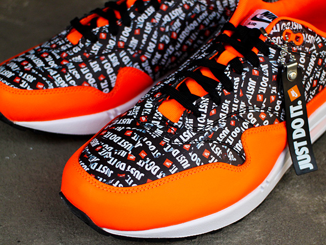 AIR MAX 1 PREMIUM “JUST DO IT” TOTAL ORANGE01