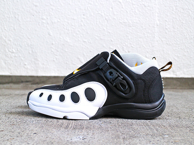 ZOOM GP “BLACK/WHITE-CANYON GOLD”01