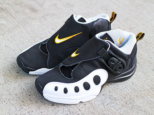 ZOOM GP “BLACK/WHITE-CANYON GOLD”01