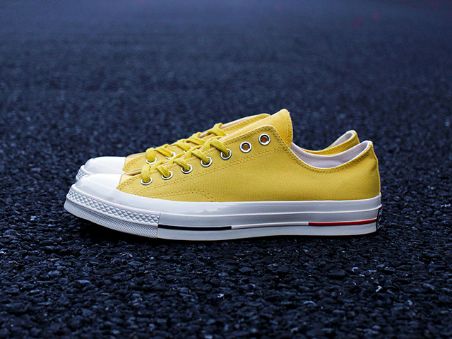 CONVERSE CHUCK TAYLOR ALL STAR 70 OX “DESERT GOLD”01