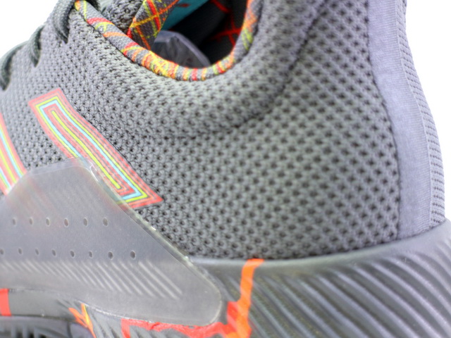 PRO BOUNCE MADNESS LOW 2019 G27765 - 5