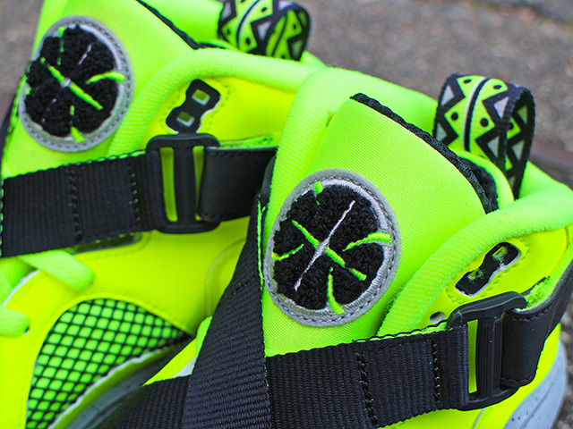 LUNAR RAID “VOLT”01