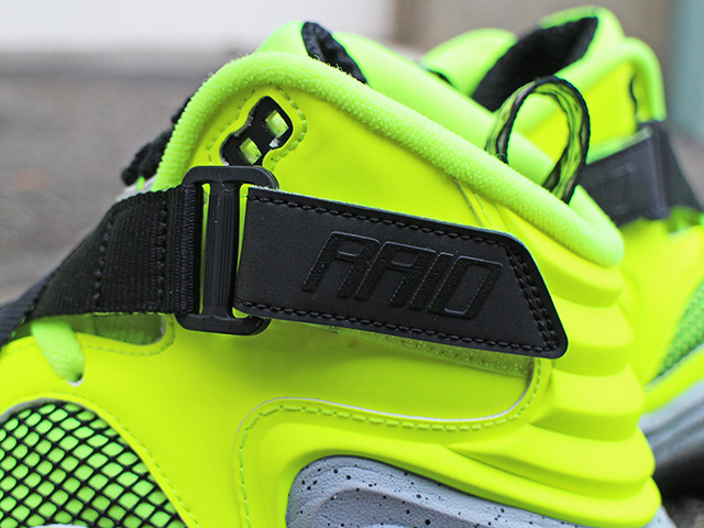 LUNAR RAID “VOLT”01