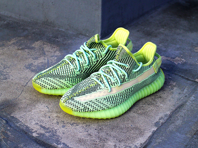 YEEZY BOOST 350 V2 ”YEEZREEL”01