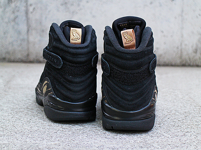 AIR JORDAN 8 RETRO “OVO” BLACK01
