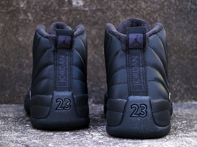 AIR JORDAN 12 RETRO WINTER01