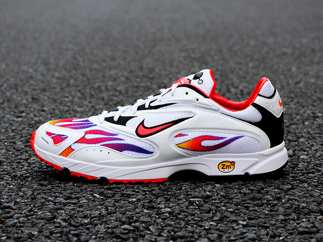 ZOOM STREAK SPECTRUM PLUS “SUPREME/WHITE”01