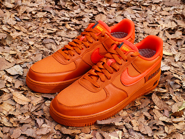 AIR FORCE 1 LOW “GORE-TEX” ORANGE01