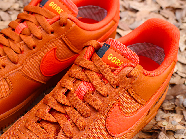 AIR FORCE 1 LOW “GORE-TEX” ORANGE01