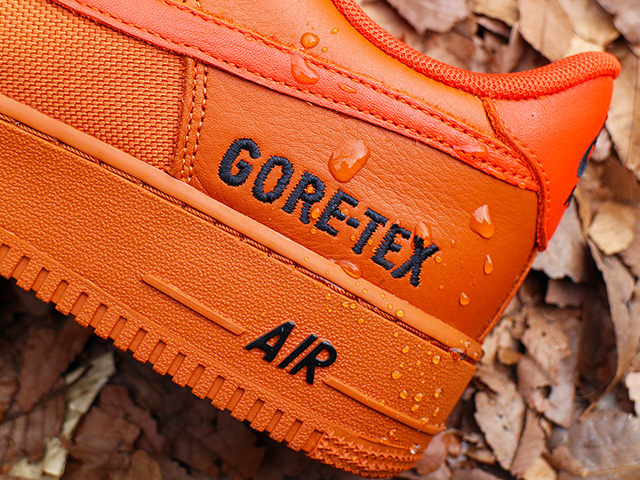 AIR FORCE 1 LOW “GORE-TEX” ORANGE01