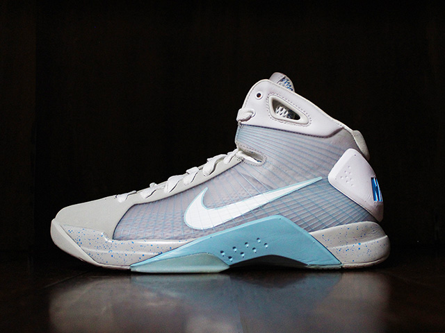 HYPERDUNK SUPREME “MARTY MCFLY”01