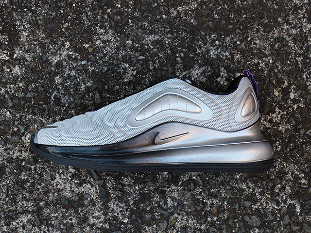 AIR MAX 720 “SPACE” SILVER01