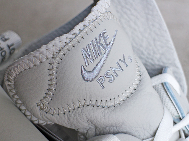 AIR FORCE 1 HIGH “PUBLIC SCHOOL NEW YORK” MATTE SILVER01