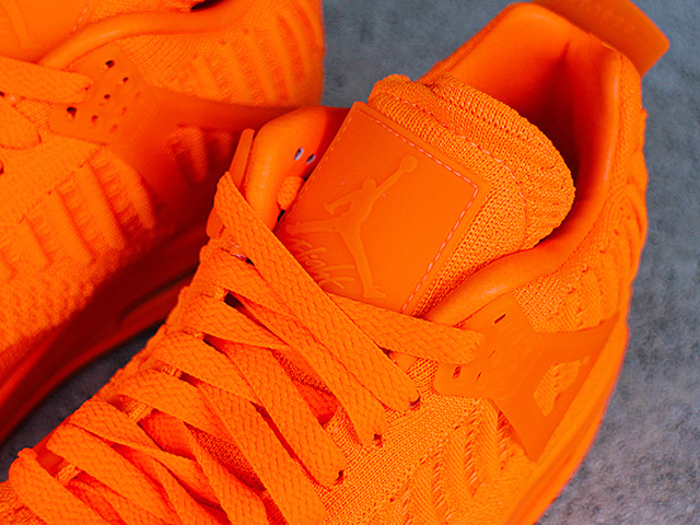 AIR JORDAN 4 RETRO FLYKNIT “ORANGE”01